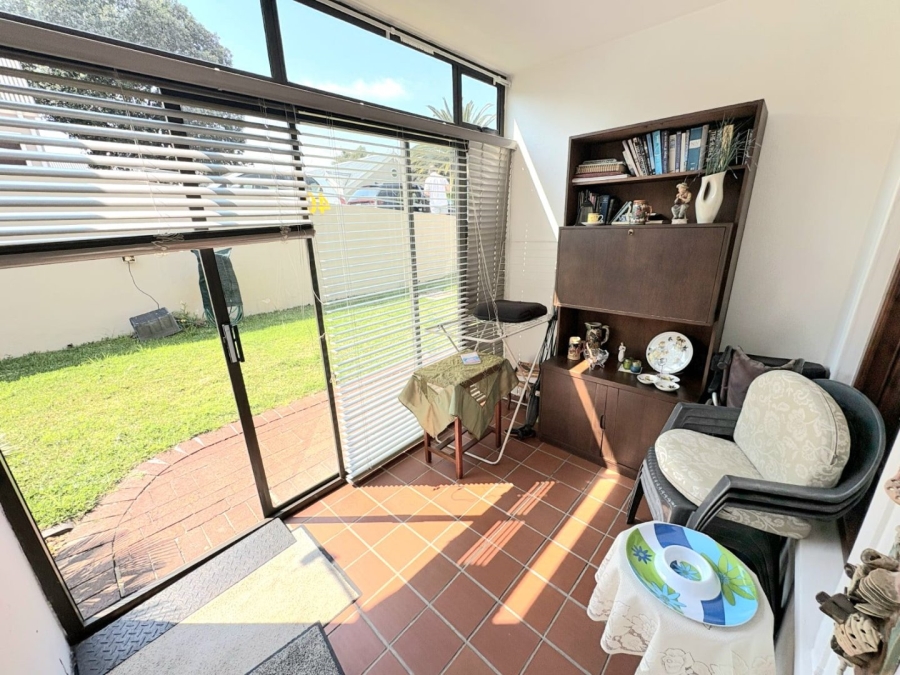 1 Bedroom Property for Sale in Arauna Western Cape
